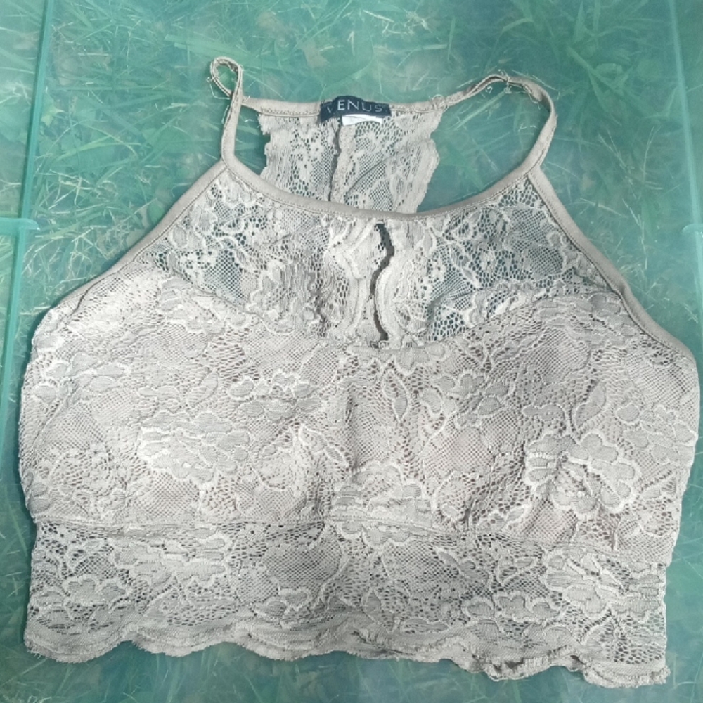 Venus Sheer Lace Keyhole Bra